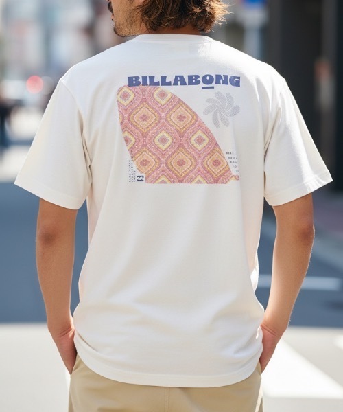 BILLABONG(ビラボン)の「BILLABONG メンズ EC SMU TEE Tシャツ 【2026年春夏モデル】(Tシャツ/カットソー・メンズ・クリーム/ブラック系その他/ホワイト・LARGE/MEDIUM/X-LARGE)」の1枚目の写真