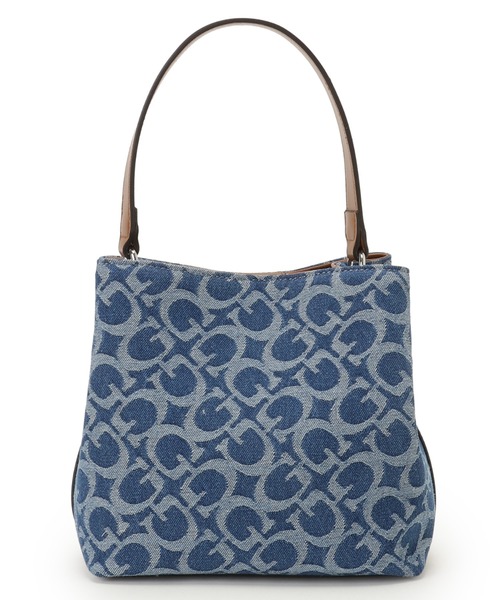 Guess(ゲス)の「WELLS Crossbody Bucket ショルダーバッグ バケットバッグ(ショルダーバッグ・レディース・インディゴブルー・ONE SIZE)」の2枚目の写真