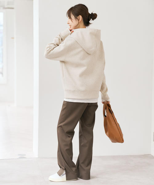 Spick & Span（スピックアンドスパン）の「《WEB限定 / 追加2》ストレッチジップフードパーカー（パーカー・レディース・ホワイト系その他/ライトグレー・FREE）」の11枚目の写真