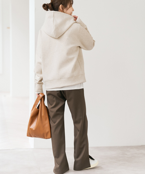 Spick & Span（スピックアンドスパン）の「《WEB限定 / 追加2》ストレッチジップフードパーカー（パーカー・レディース・ホワイト系その他/ライトグレー・FREE）」の12枚目の写真