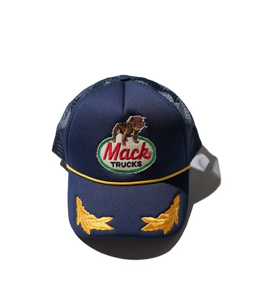 C.E.L.STORE(セルストア)の「MACK TRUCKS / マック トラックス GOLD LEAF 5PANEL CAP 金刺しゅう ワンポイント トラッカーキャップ(キャップ・メンズ・グリーン/ネイビー・FREE)」の1枚目の写真
