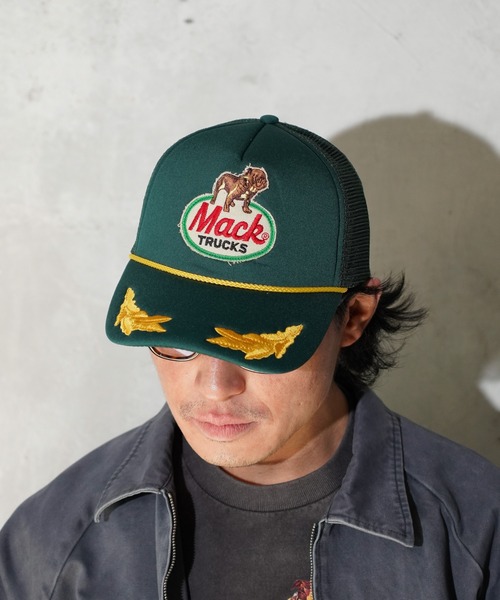 C.E.L.STORE（セルストア）の「MACK TRUCKS / マック トラックス GOLD LEAF 5PANEL CAP 金刺しゅう ワンポイント トラッカーキャップ（キャップ・メンズ・グリーン・FREE）」の2枚目の写真