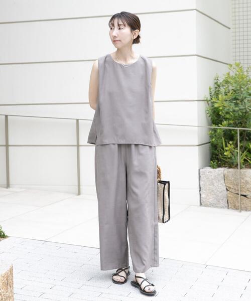 ITEMS URBANRESEARCH(アイテムズ アーバンリサーチ)の「リネンライクセットアップ(サロペット/オーバーオール・レディース・ブラック/ブラウン/ベージュ・FREE)」の7枚目の写真