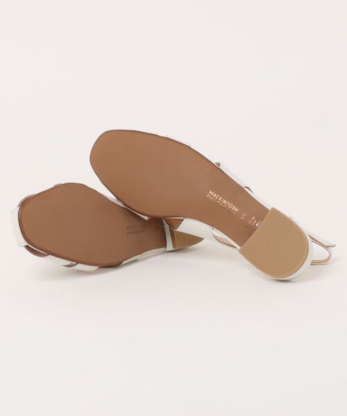 MACKINTOSH PHILOSOPHY(マッキントッシュ フィロソフィー)の「グルカ風バックストラップパンプス(パンプス・レディース・アイボリー/ブラック・24.5cm/23.0cm/22.5cm/23.5cm/24.0cm)」の4枚目の写真
