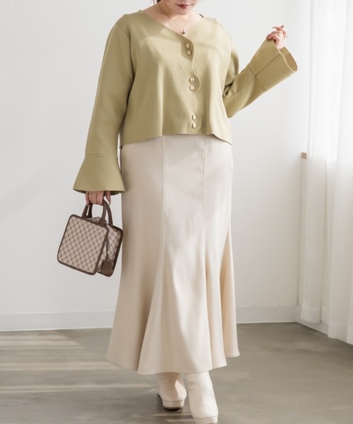 CLETTE(クレット)の「CLETTEオリジナルベルト付きスリットマーメイドスカート(スカート・レディース・ブラック/ベージュ/アイボリー・4L/3L/LL)」の13枚目の写真