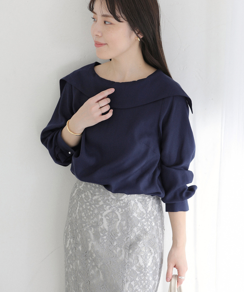 La TOTALITE（ラトータリテ）の「【洗える】ロールカラーブラウス（シャツ/ブラウス・レディース・イエロー/ネイビー/ホワイト・FREE）」の2枚目の写真