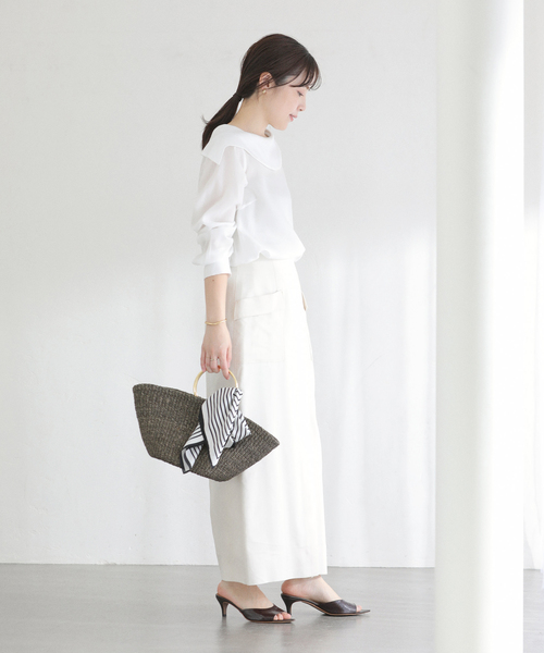 La TOTALITE（ラトータリテ）の「【洗える】ロールカラーブラウス（シャツ/ブラウス・レディース・イエロー/ネイビー/ホワイト・FREE）」の7枚目の写真