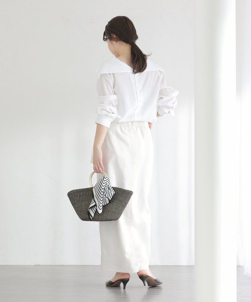 La TOTALITE（ラトータリテ）の「【洗える】ロールカラーブラウス（シャツ/ブラウス・レディース・イエロー/ネイビー/ホワイト・FREE）」の8枚目の写真