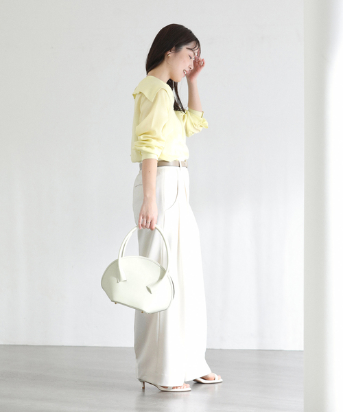 La TOTALITE（ラトータリテ）の「【洗える】ロールカラーブラウス（シャツ/ブラウス・レディース・イエロー/ネイビー/ホワイト・FREE）」の18枚目の写真