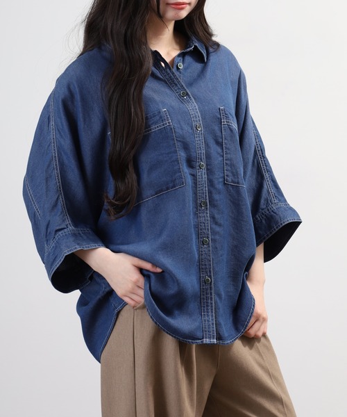 hunch(ハンチ)の「hunch 4.5オンス テンセルデニムドルマンシャツ 半端袖(シャツ/ブラウス・レディース・ブルー/グレー/ライトインディゴブルー・FREE)」の14枚目の写真