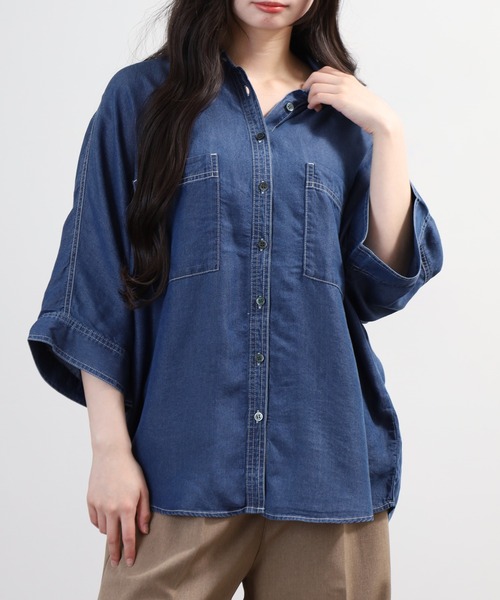 hunch(ハンチ)の「hunch 4.5オンス テンセルデニムドルマンシャツ 半端袖(シャツ/ブラウス・レディース・ブルー/グレー/ライトインディゴブルー・FREE)」の15枚目の写真
