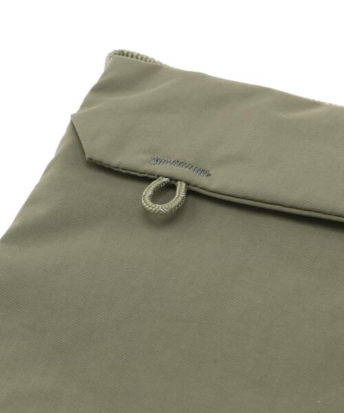 Topologie(トポロジー)の「Topologie/トポロジー Phone Sacoche Paperyフォンサコッシュ 【バッグ単体】(ショルダーバッグ・メンズ・グレー・F)」の9枚目の写真