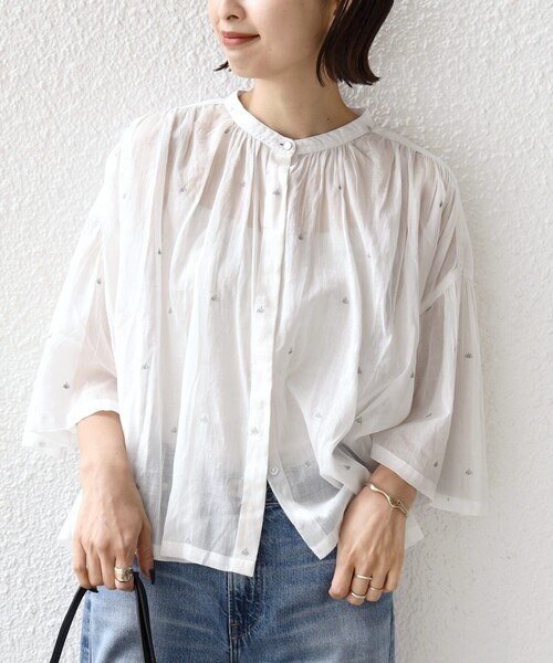 SHIPS(シップス)の「〈手洗い可能〉コットン オーガンジー リーフ 刺繍 羽織 ブラウス(シャツ/ブラウス・レディース・ブラック/カーキ/オフホワイト・ONE SIZE)」の12枚目の写真