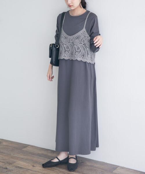 ITEMS URBANRESEARCH（アイテムズ アーバンリサーチ）の「カギバリキャミ×カットワンピース（ワンピース・レディース・グレー/ベージュ・FREE）」の2枚目の写真