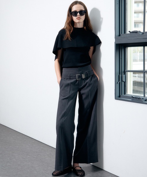 LE CIEL BLEU(ルシェルブルー)の「ローライズトラウザーwベルト / Low-Rise Trousers w/Belt(その他パンツ・レディース・チャコールグレー/グリーン/ブルー・34/38/36)」の1枚目の写真