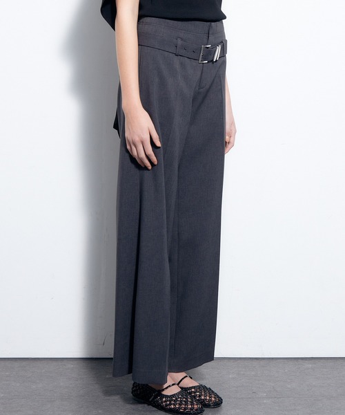 LE CIEL BLEU(ルシェルブルー)の「ローライズトラウザーwベルト / Low-Rise Trousers w/Belt(その他パンツ・レディース・チャコールグレー/グリーン/ブルー・34/38/36)」の8枚目の写真