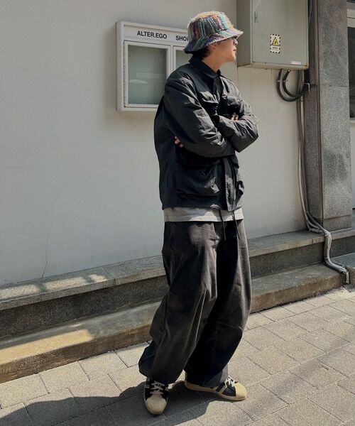 KALAPATTHAR(カラパタール)の「NYLON SILKY M-65 FIELD JACKET - BLACK(ナイロンジャケット・メンズ・その他・MEDIUM/LARGE)」の2枚目の写真