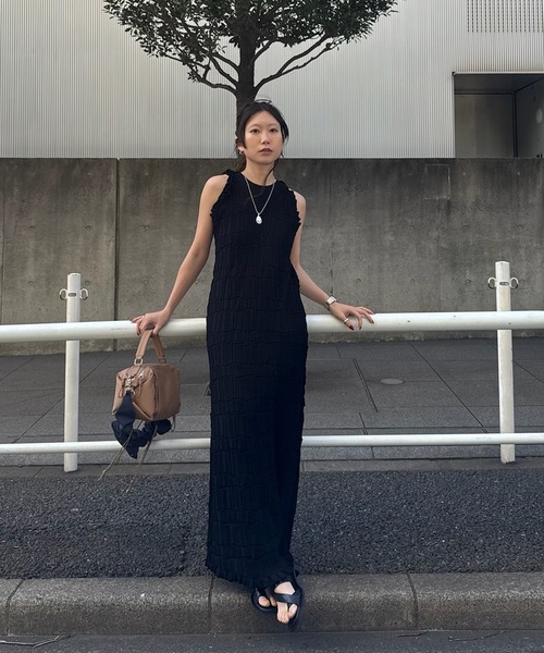MEDI 2WAY WAVY FRILL KNIT DRESS（ワンピース）｜Ameri（アメリ）の