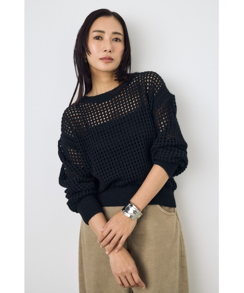 AZUL by moussy(アズールバイマウジー)の「【身長/骨格別着用画像あり】クロップドメッシュニット メッシュトップス 春服 夏服 秋服 レイヤード サマーニット(ニット/セーター・レディース・ライトブルー/ブラック/ベージュ・MEDIUM/SMALL)」の4枚目の写真