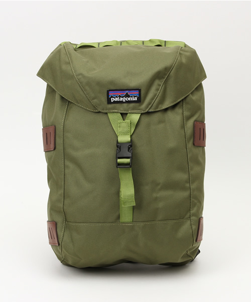 こども ビームス（コドモビームス）の「Patagonia / 16 Kids' Bonsai Pack (14L)（バックパック/リュック・キッズ・ブラック/グリーン系その他/バイオレット・ONE SIZE）」の3枚目の写真