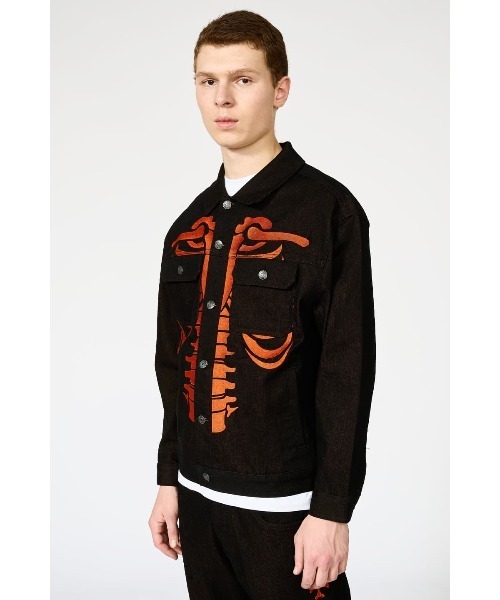 SUPPLIER（サプライヤー）の「デニムジャケット｜BONE EMBROIDERY DENIM JACKET｜SUPPLIER（デニムジャケット・メンズ・ブラック・SMALL/MEDIUM）」の2枚目の写真