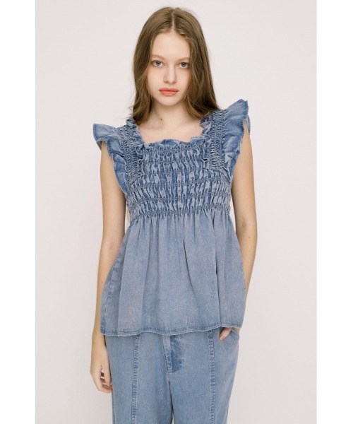 SLY(スライ)の「DENIM ARM FRILL TOPS デニムアームフリルトップス 春服 夏服(シャツ/ブラウス・レディース・ブルー/ライトブルー・FREE)」の3枚目の写真