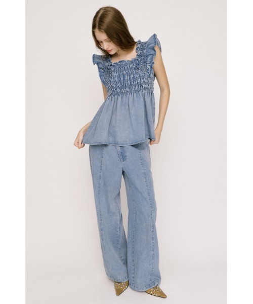 SLY(スライ)の「DENIM ARM FRILL TOPS デニムアームフリルトップス 春服 夏服(シャツ/ブラウス・レディース・ブルー/ライトブルー・FREE)」の5枚目の写真
