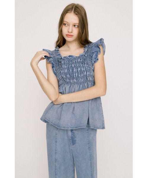 SLY(スライ)の「DENIM ARM FRILL TOPS デニムアームフリルトップス 春服 夏服(シャツ/ブラウス・レディース・ブルー/ライトブルー・FREE)」の9枚目の写真