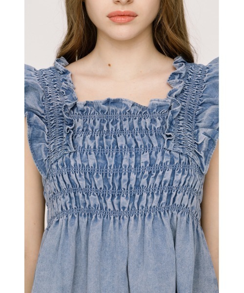 SLY(スライ)の「DENIM ARM FRILL TOPS デニムアームフリルトップス 春服 夏服(シャツ/ブラウス・レディース・ブルー/ライトブルー・FREE)」の14枚目の写真