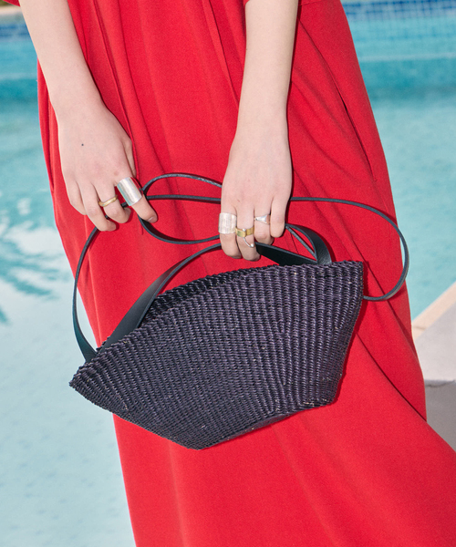 CITYSHOP(シティーショップ)の「INES BRESSAND N.34.S SMALL GOUSSE:かごバッグ(かごバッグ・レディース・ブラック・FREE)」の1枚目の写真