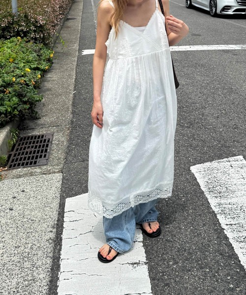 CANAL JEAN(キャナルジーン)の「HARING クロシェレースキャミワンピ(ワンピース・レディース・ホワイト・ONE SIZE)」の2枚目の写真