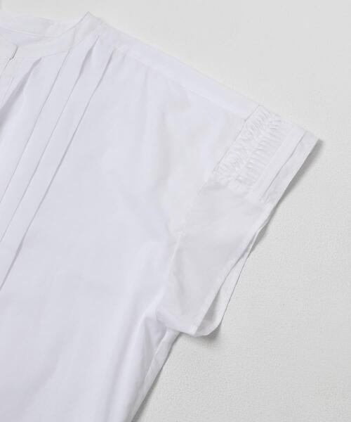 URBAN RESEARCH(アーバンリサーチ)の「ハーフスリーブタックショートシャツ(シャツ/ブラウス・レディース・ブラック/オフホワイト/ブルー系その他・FREE)」の18枚目の写真