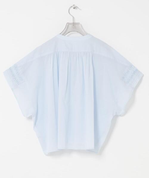 URBAN RESEARCH(アーバンリサーチ)の「ハーフスリーブタックショートシャツ(シャツ/ブラウス・レディース・ブラック/オフホワイト/ブルー系その他・FREE)」の8枚目の写真