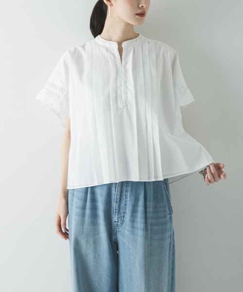 URBAN RESEARCH(アーバンリサーチ)の「ハーフスリーブタックショートシャツ(シャツ/ブラウス・レディース・ブラック/オフホワイト/ブルー系その他・FREE)」の19枚目の写真