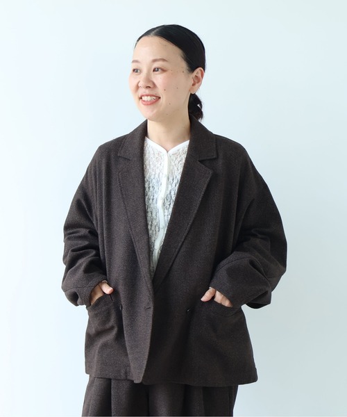 yuni（ユニ　）の「Cotton Acryl Wool tailored short cocoon jacket（テーラードジャケット・レディース・グレー/ダークブラウン・FREE）」の21枚目の写真
