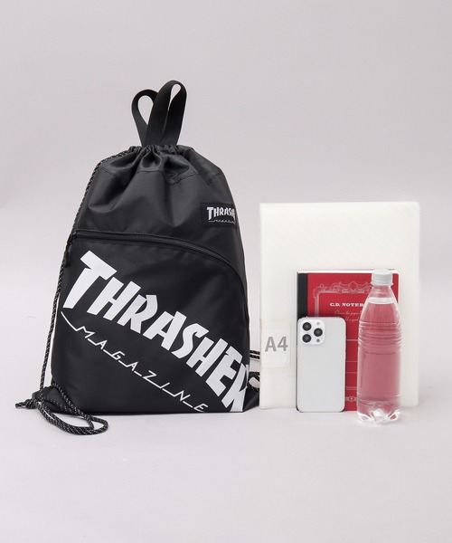 THRASHER(スラッシャー)の「軽量 プリントデザイン ナップサック A4対応(ロゴデザイン・ファイヤーロゴ・ゴンズ)(バックパック/リュック・メンズ・ブラック/ブラック系その他・FREE)」の6枚目の写真