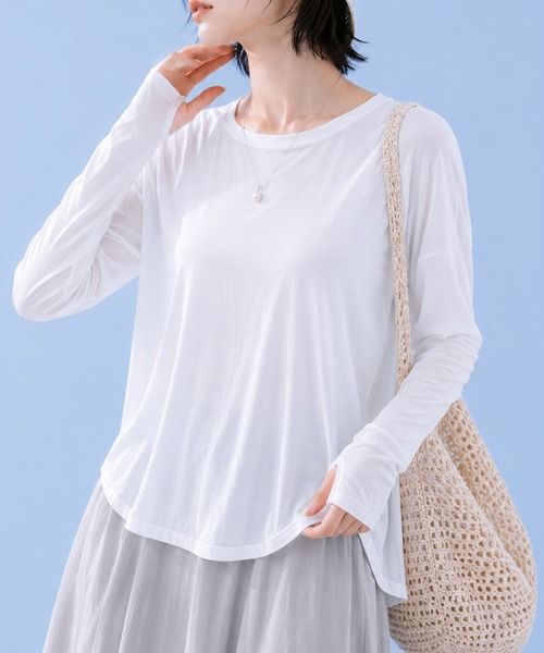 by LEGNA(バイレグナ)の「COOLIFYラウンドヘム指穴付き長袖トップス(Tシャツ/カットソー・レディース・ブラック/ホワイト/ダークグレー・FREE)」の2枚目の写真