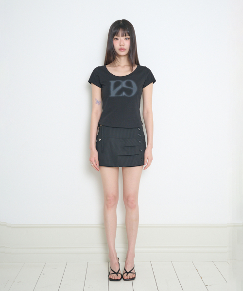 ILLIGO（イリゴ）の「129 ベーシックスリムTシャツ ブラック（Tシャツ/カットソー・レディース・その他・OS）」の8枚目の写真