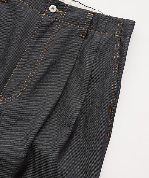 UNITED TOKYO（ユナイテッドトウキョウ）の「【数量限定】SUPIMA DENIM バギーパンツ　｜夏服/ワイド/ウエスト調節可/タック（デニムパンツ・メンズ・ブラック/ダークインディゴブルー・1/2）」の9枚目の写真