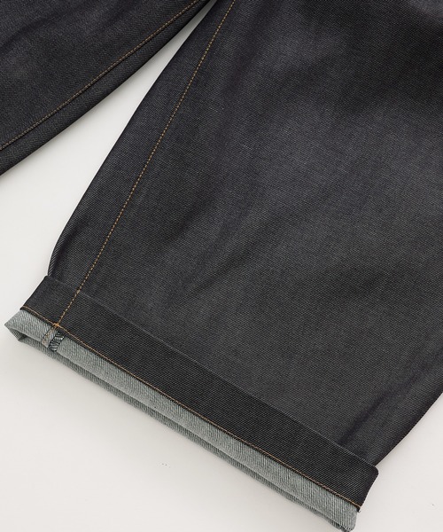 UNITED TOKYO（ユナイテッドトウキョウ）の「【数量限定】SUPIMA DENIM バギーパンツ　｜夏服/ワイド/ウエスト調節可/タック（デニムパンツ・メンズ・ブラック/ダークインディゴブルー・1/2）」の12枚目の写真
