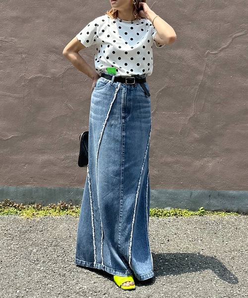 mi via loca(ミヴィアロカ)の「ドット柄コンパクト フライス TOPS(Tシャツ/カットソー・レディース・ブラック/オフホワイト・FREE)」の22枚目の写真