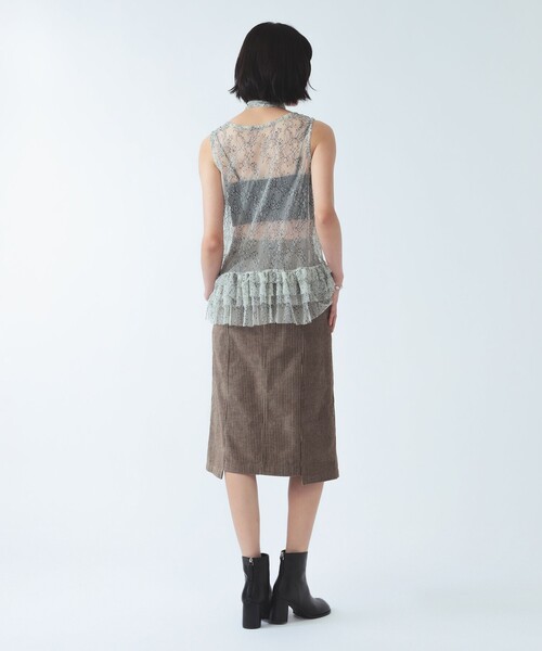 Ray BEAMS(レイビームス)の「コーデュロイ アシンメトリー ジップ スカート(スカート・レディース・ブラウン/オリーブ・1/0)」の11枚目の写真