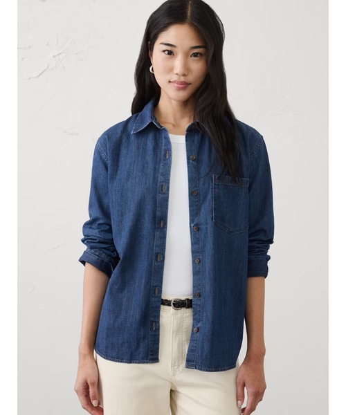 BANANA REPUBLIC FACTORY STORE(バナナリパブリック ファクトリーストア)の「BANANA REPUBLIC FACTORY STORE デニムシャツ(シャツ/ブラウス・レディース・ブルー/インディゴブルー・XS/S/M/L)」の1枚目の写真