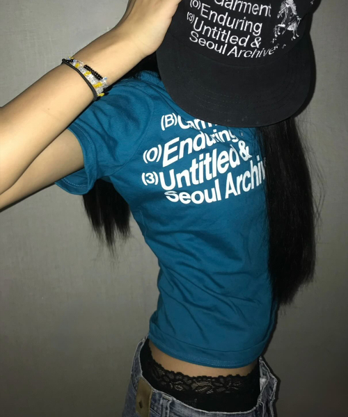 UNTITLED SEOUL（アンタイトル ソウル）の「ユニコーン ヘンリーネック クロップ 半袖 フル ブルー（Tシャツ/カットソー・レディース・その他・SMALL/MEDIUM）」の17枚目の写真