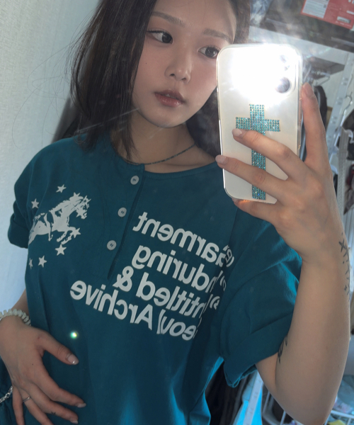 UNTITLED SEOUL（アンタイトル ソウル）の「ユニコーン ヘンリーネック クロップ 半袖 フル ブルー（Tシャツ/カットソー・レディース・その他・SMALL/MEDIUM）」の14枚目の写真