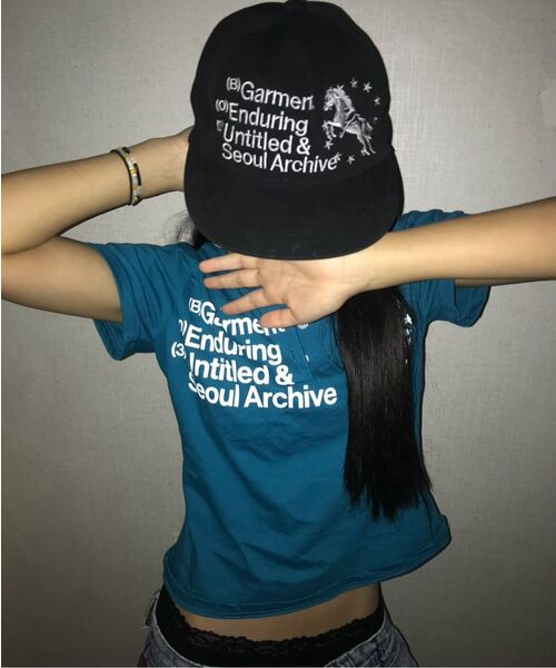 UNTITLED SEOUL（アンタイトル ソウル）の「ユニコーン ヘンリーネック クロップ 半袖 フル ブルー（Tシャツ/カットソー・レディース・その他・SMALL/MEDIUM）」の10枚目の写真