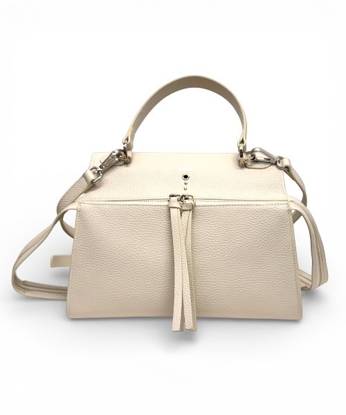 ASH(アッシュ)の「【no:rae / ノラエ】CM24 2WAYハンドバッグ(ハンドバッグ・レディース・アイボリー/ブラック・ONE SIZE)」の3枚目の写真