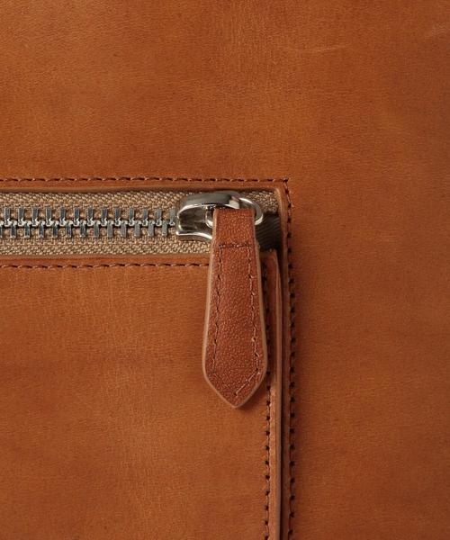 UNITED ARROWS（ユナイテッドアローズ）の「UA ＜TEMPESTI（テンペスティ）＞クラッチ L（クラッチバッグ・メンズ・ベージュ/ネイビー/ブラック・フリー）」の5枚目の写真