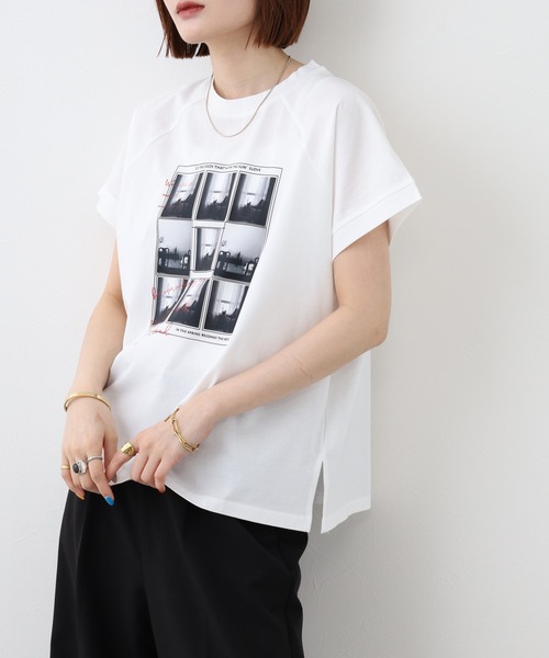 FUNALIVE(ファンアライブ)の「vingtrois プリントTシャツ 半袖(Tシャツ/カットソー・レディース・ホワイト・M)」の1枚目の写真
