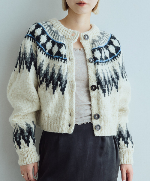 IENA LA BOUCLE（イエナラブークル）の「IENA LA BOUCLE ノルディックハンドニットカーディガン（カーディガン/ボレロ・レディース・ライトグレー/ホワイト×ホワイト・FREE）」の13枚目の写真